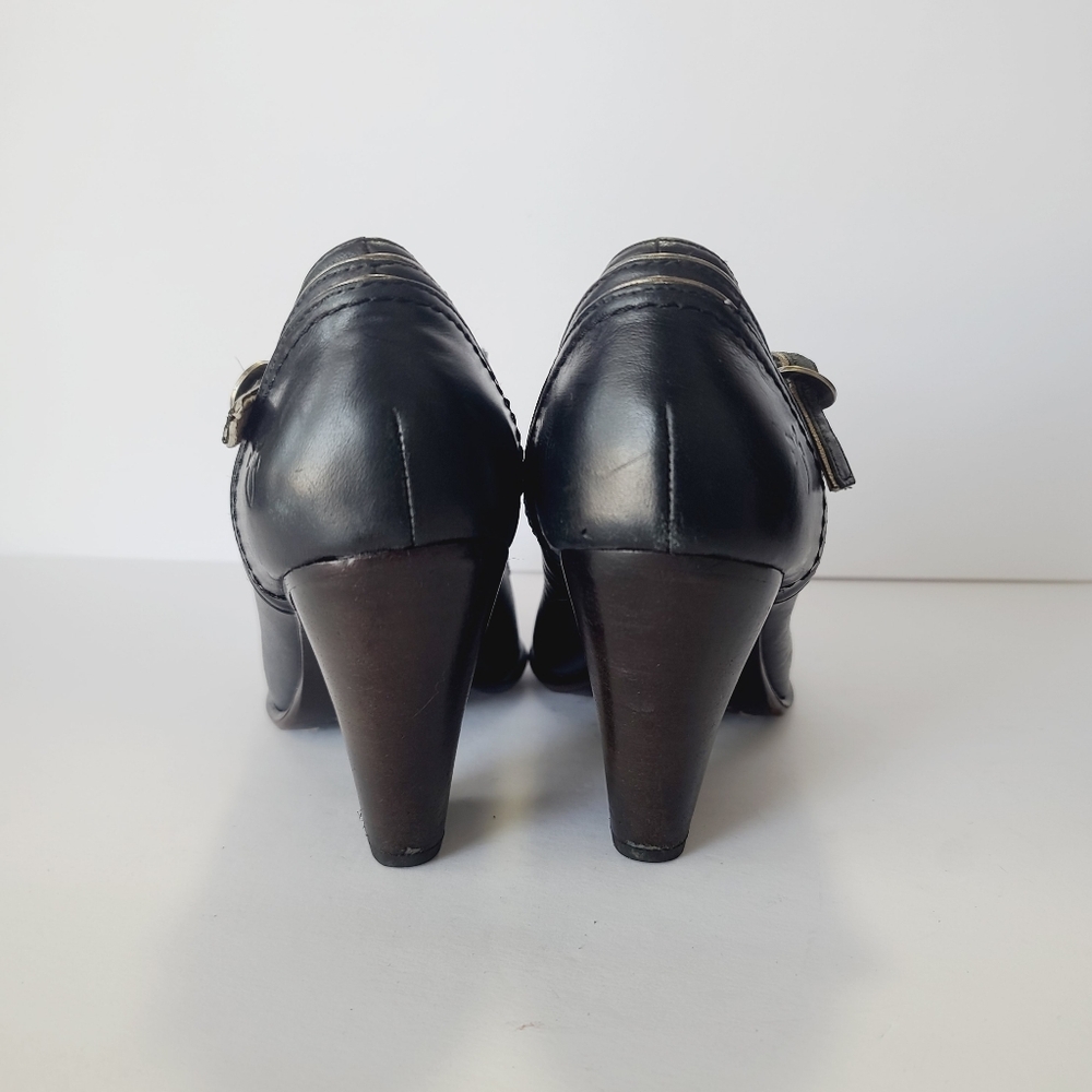 Frye Black Betty T-Strap Heels Size 7 - Picture 4 of 6